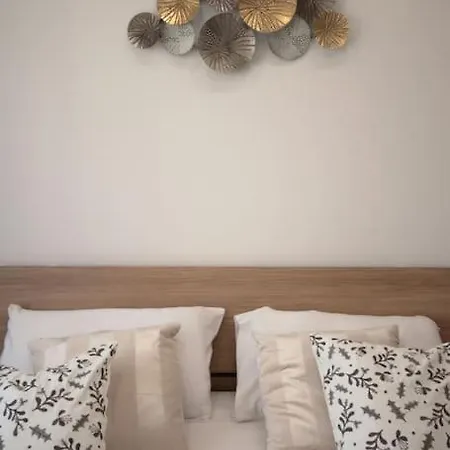 Chiaia Arcoleo House - Anita Apartment Naples